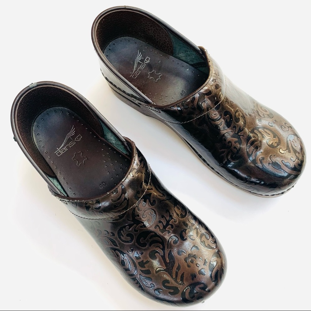 Dansko | Brown Shiny Patterned - image 5